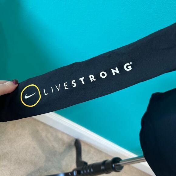 Nike Element Half-Zip Long Sleeve Black Running Athletic Top Performance Size S - Picture 5 of 6